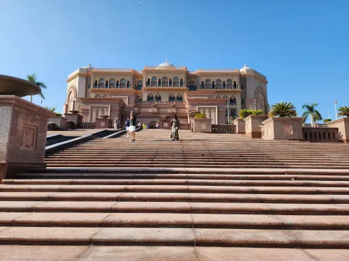 Abu Dhabi City Tour with Louvre Museum from Dubai — RAHVO Travel Tourism photo 6 of 6
